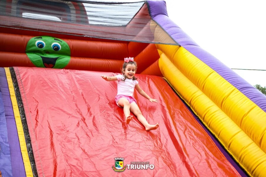 um-sonho-de-natal-nas-comunidades-passou-pela-vendinha-ontem