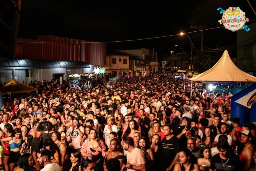 primeira-noite-de-triunfolia-e-de-muita-alegria