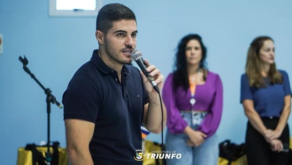 administracao-realiza-formatura-dos-cursos-de-beleza-do-cras