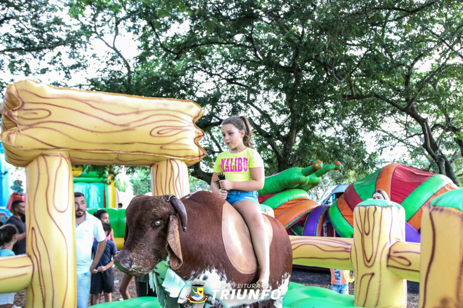 secretaria-de-desenvolvimento-economico-realiza-o-sorteio-da-campanha-triunfo-show-de-premios