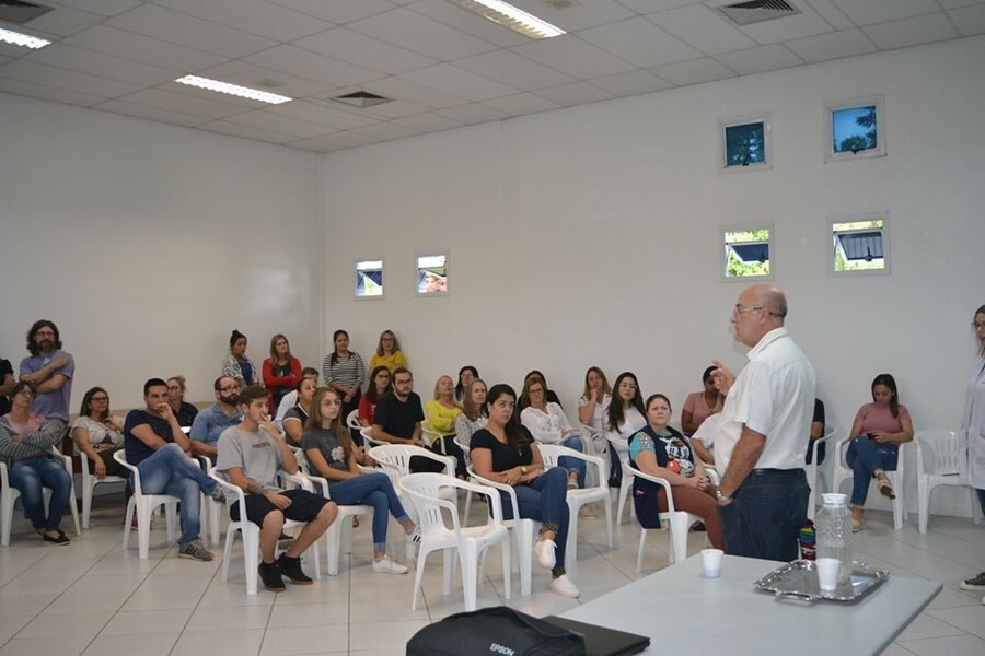 palestra-sobre-prevencao-ao-coronavirus-para-profissionais-da-area-da-saude